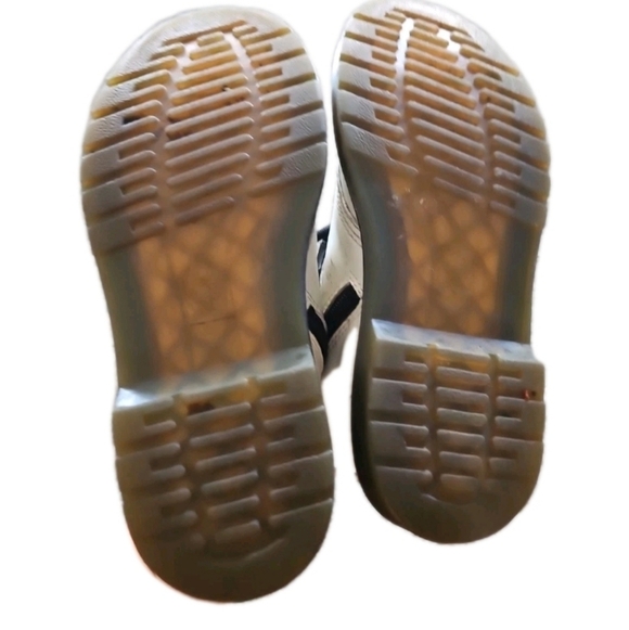 Dr. Marten Kids White 1460 Smooth Leather Lace Up Classic Combat Boots 2 - Picture 6 of 16